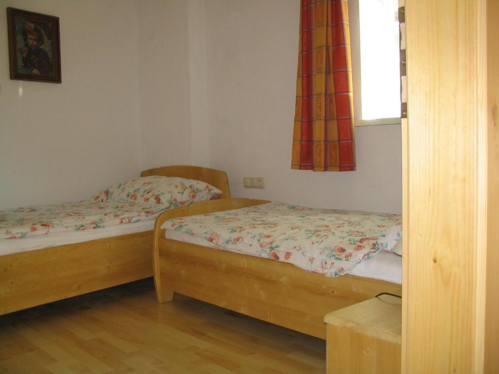 Pension Sarstein Hallstatt Chambre photo